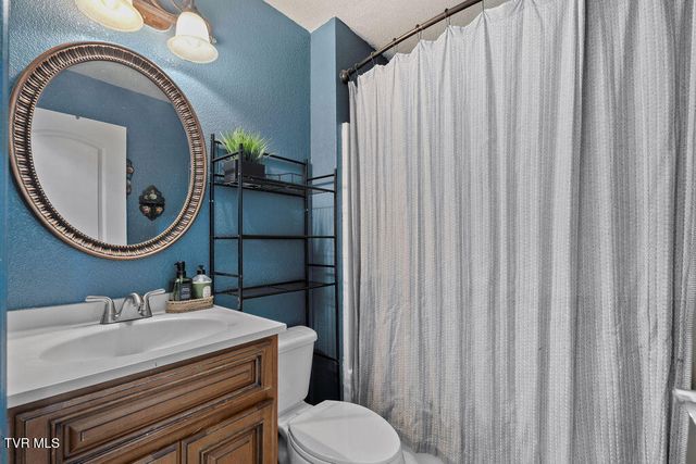 2040 Warrensburg Road, Greeneville, TN 37743