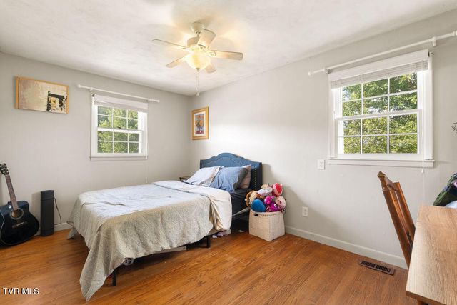 2040 Warrensburg Road, Greeneville, TN 37743