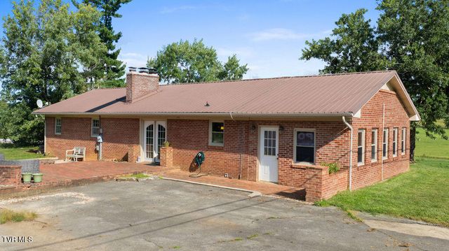 2040 Warrensburg Road, Greeneville, TN 37743