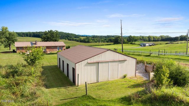 2040 Warrensburg Road, Greeneville, TN 37743
