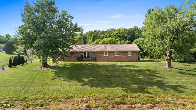 2040 Warrensburg Road, Greeneville, TN 37743