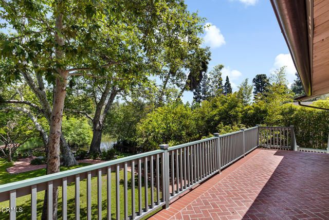 1265 Club House Drive, Pasadena, CA 91105