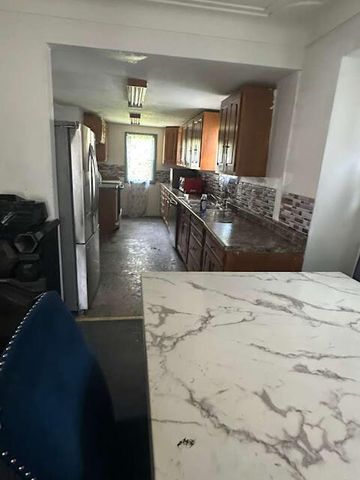 3251 Northwood Avenue, Toledo, OH 43606