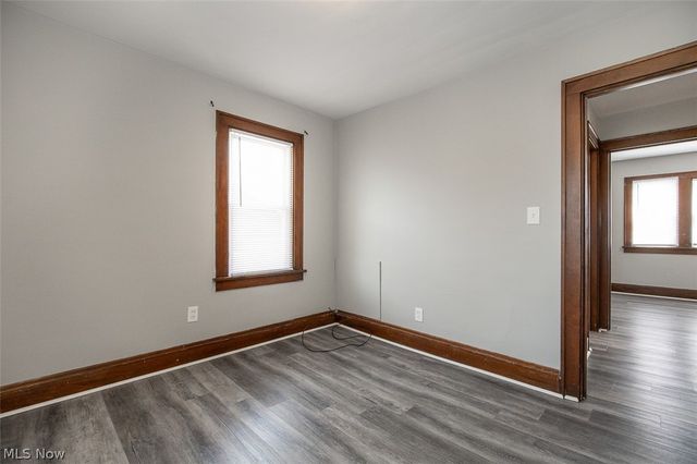 10203 Greenview Avenue, Garfield Heights, OH 44125