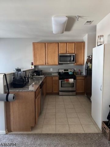 129 Conover Ter 129, Lebanon Boro, NJ 08833