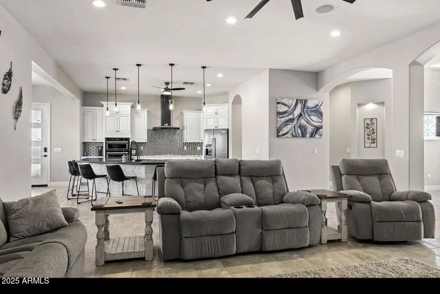 34410 W CUDIA Road, Stanfield, AZ 85172