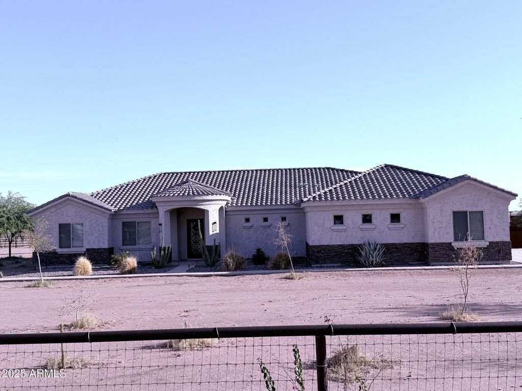 34410 W CUDIA Road, Stanfield, AZ 85172
