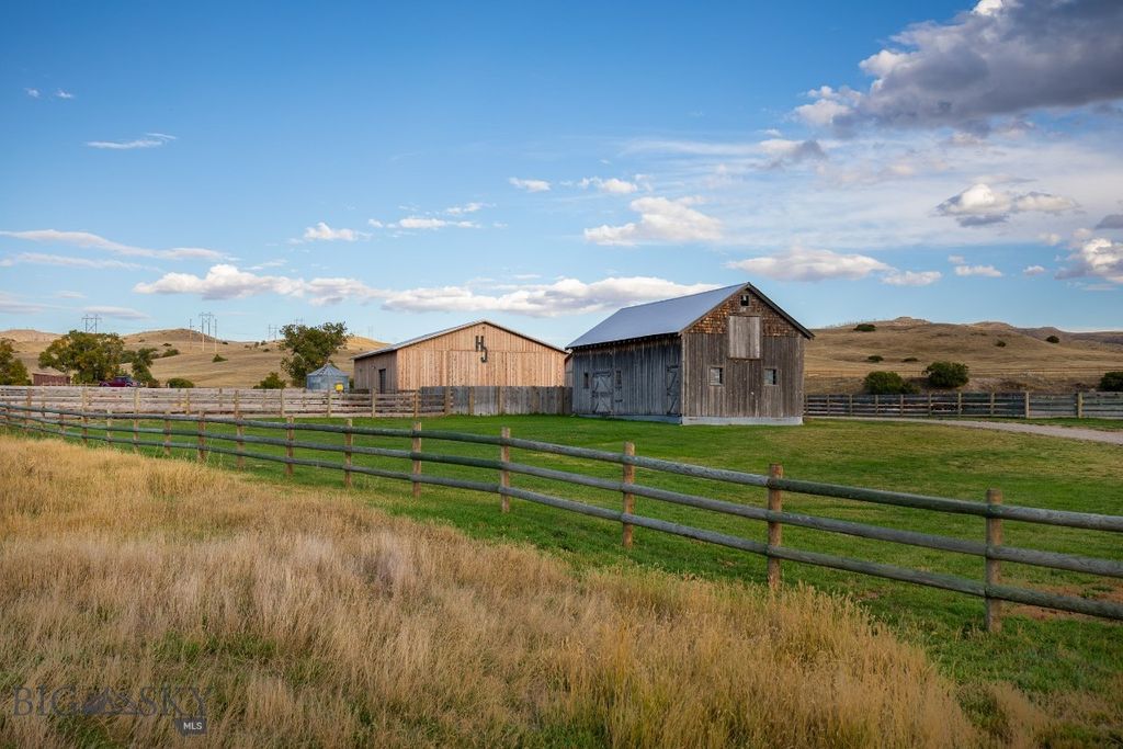 858 Lower Sweet Grass, Big Timber, MT 59011 photo 23