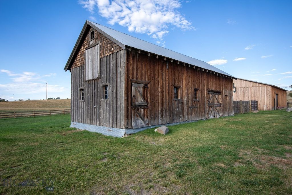 858 Lower Sweet Grass, Big Timber, MT 59011 photo 24