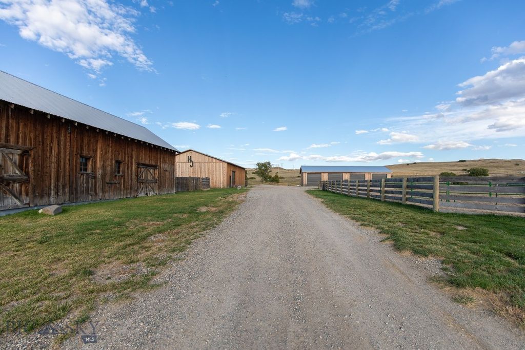 858 Lower Sweet Grass, Big Timber, MT 59011 photo 25