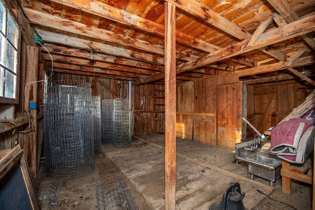 858 Lower Sweet Grass, Big Timber, MT 59011 photo 43