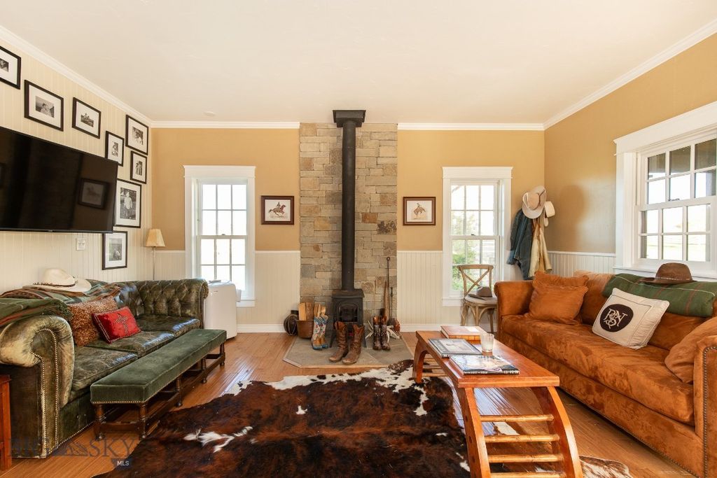 858 Lower Sweet Grass, Big Timber, MT 59011 photo 56