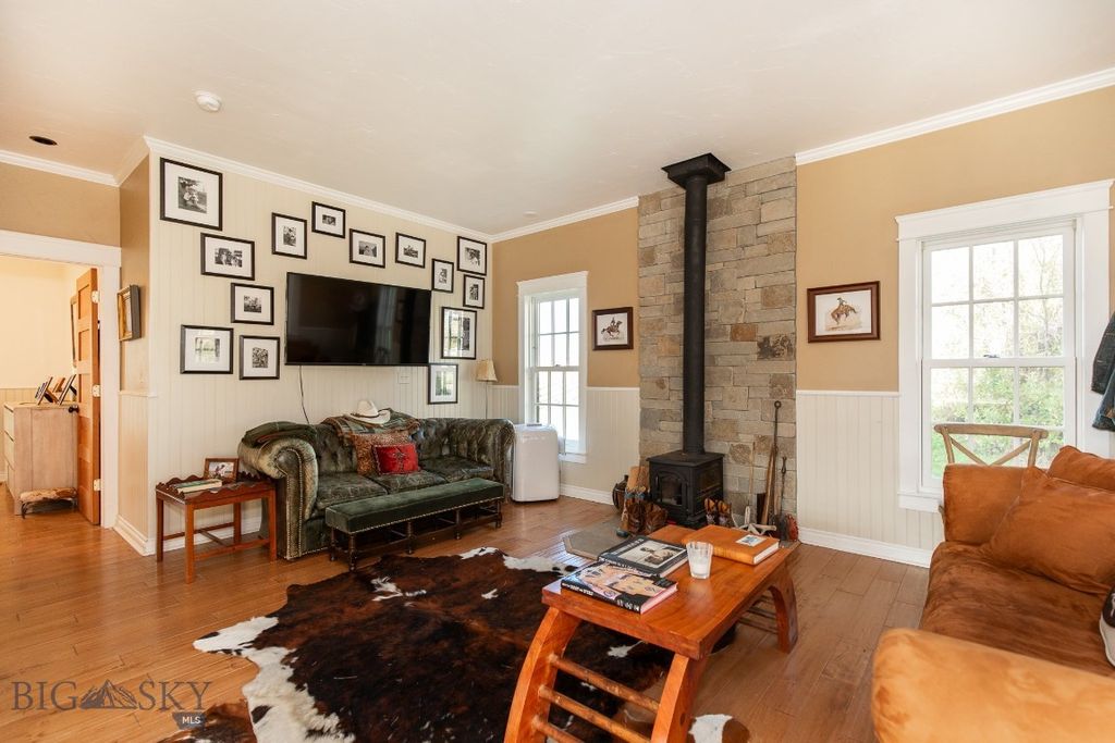 858 Lower Sweet Grass, Big Timber, MT 59011 photo 57