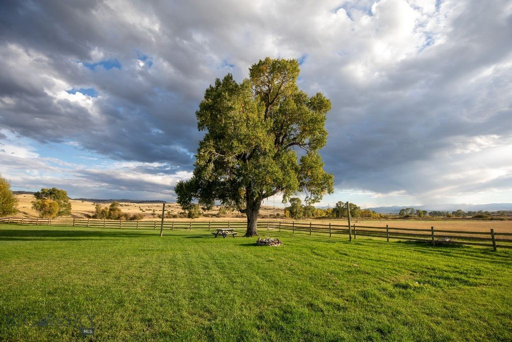 858 Lower Sweet Grass, Big Timber, MT 59011 photo 63