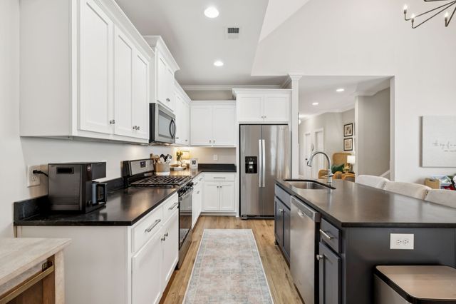 1554 John Galt Dr, Lebanon, TN 37087