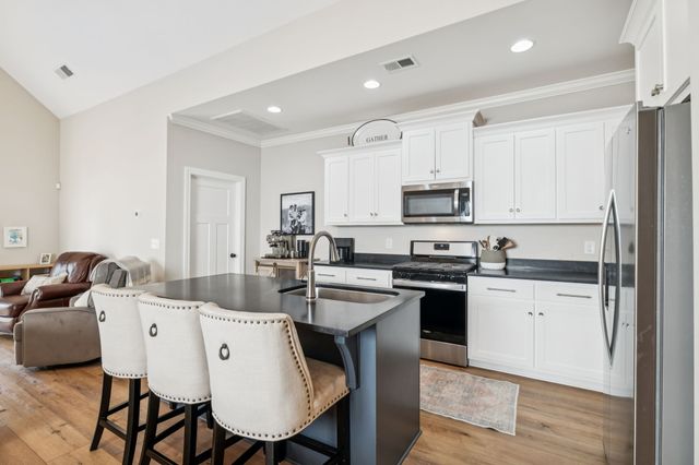 1554 John Galt Dr, Lebanon, TN 37087