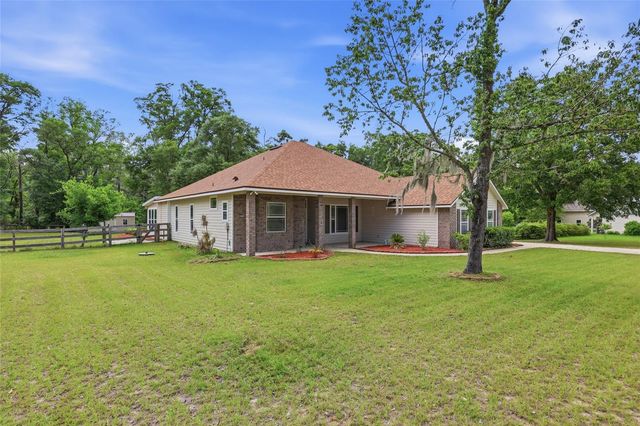 25176 NW 209TH AVENUE, High Springs, FL 32643