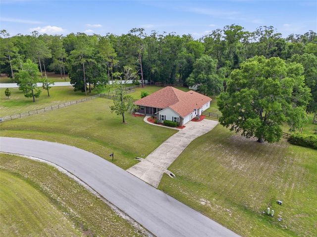 25176 NW 209TH AVENUE, High Springs, FL 32643