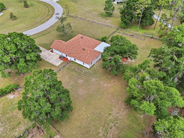 25176 NW 209TH AVENUE, High Springs, FL 32643