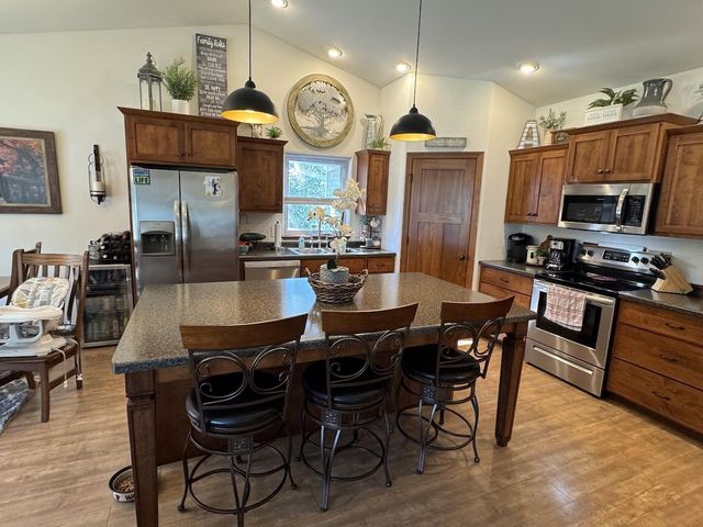 2260 SISKEN LANE, Kronenwetter, WI 54455