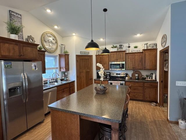 2260 SISKEN LANE, Kronenwetter, WI 54455
