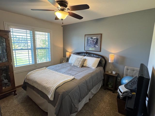 2260 SISKEN LANE, Kronenwetter, WI 54455