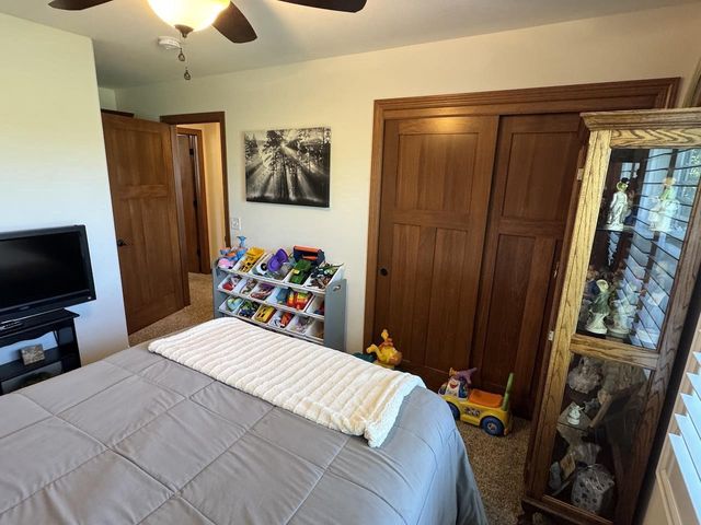 2260 SISKEN LANE, Kronenwetter, WI 54455