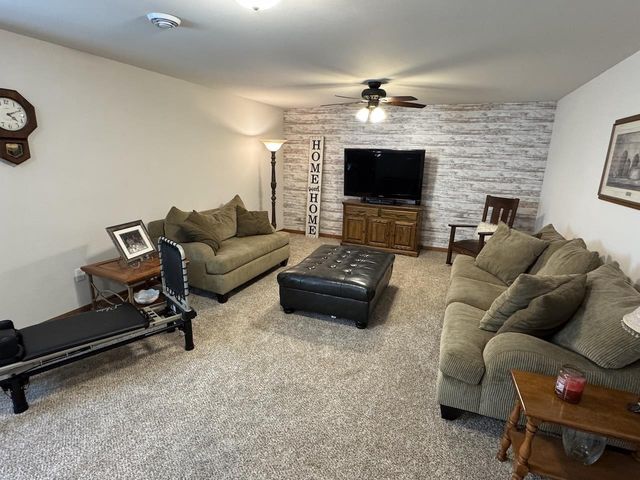 2260 SISKEN LANE, Kronenwetter, WI 54455