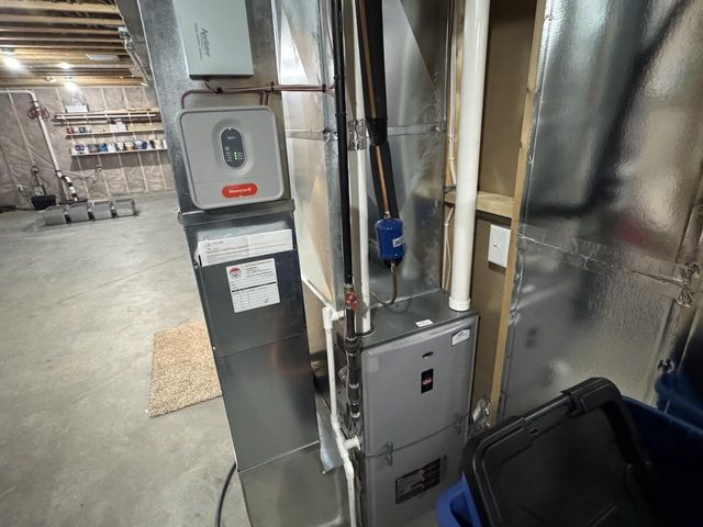 2260 SISKEN LANE, Kronenwetter, WI 54455