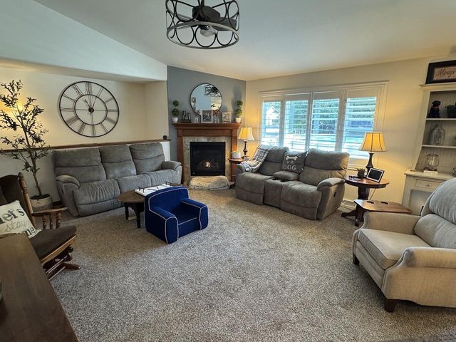 2260 SISKEN LANE, Kronenwetter, WI 54455