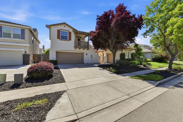 1733 Klamath Rd, West Sacramento, CA 95691