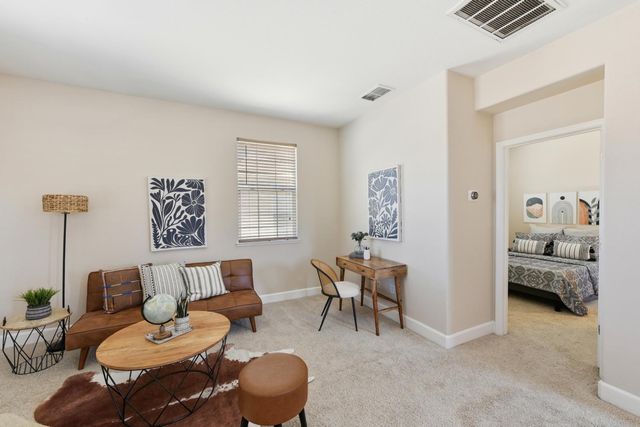 1733 Klamath Rd, West Sacramento, CA 95691