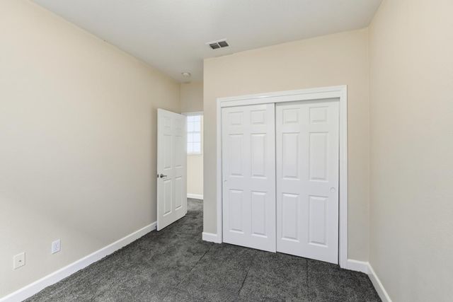 1733 Klamath Rd, West Sacramento, CA 95691