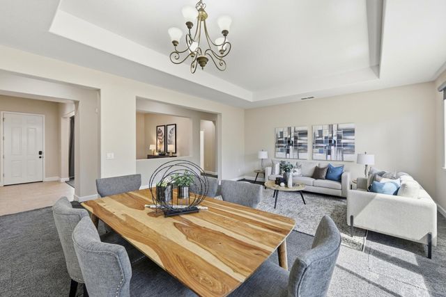 1733 Klamath Rd, West Sacramento, CA 95691