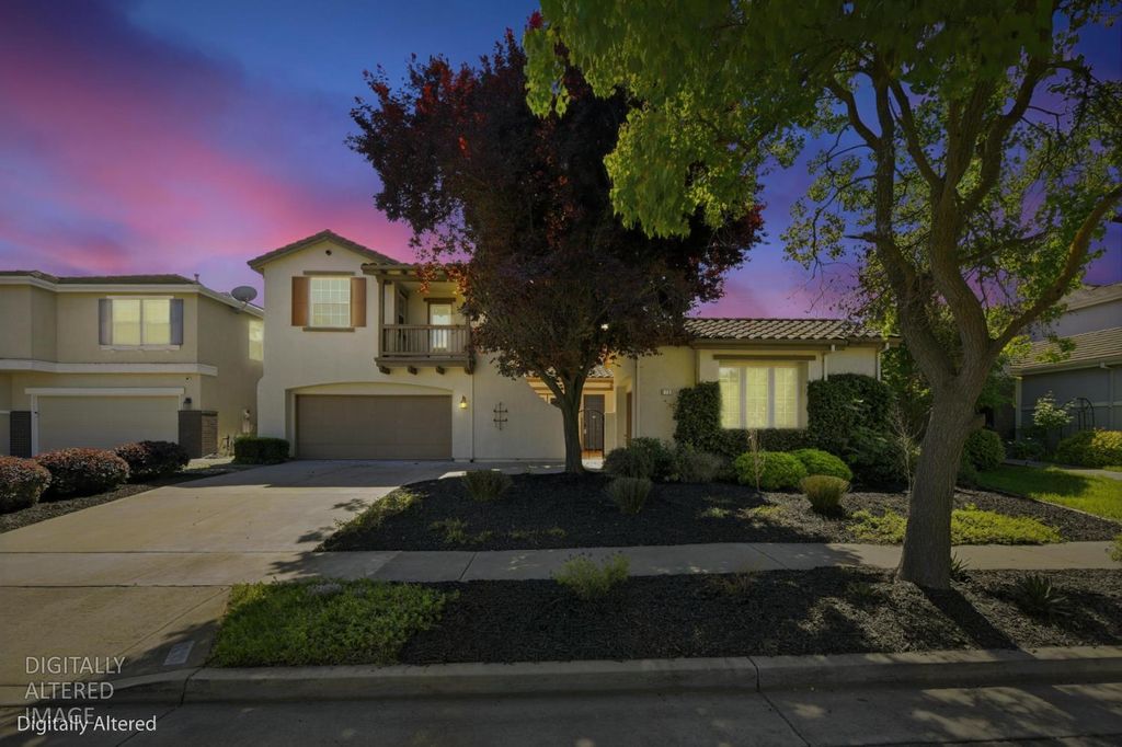 1733 Klamath Rd, West Sacramento, CA 95691