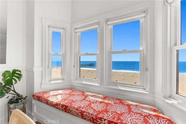 1304 The Strand A, Manhattan Beach, CA 90266