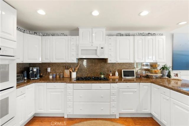 1304 The Strand A, Manhattan Beach, CA 90266