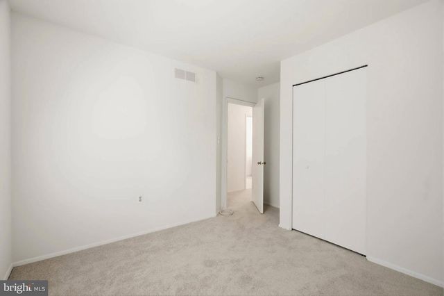 8112 WOODED GLEN CT, Ellicott City, MD 21043