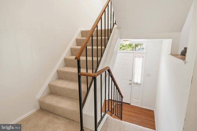 8112 WOODED GLEN CT, Ellicott City, MD 21043