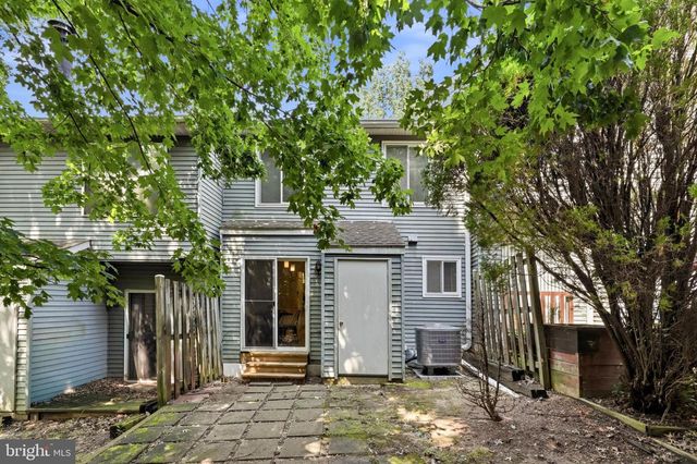 8112 WOODED GLEN CT, Ellicott City, MD 21043