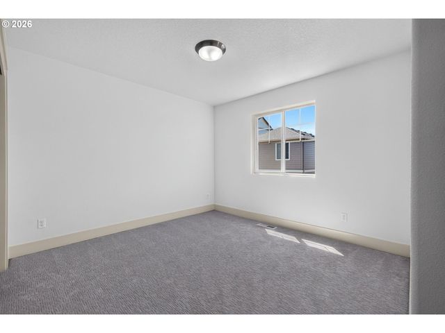 15158 Nw EVELYN St, Portland, OR 97229