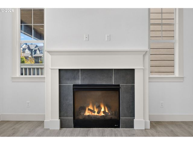 15158 Nw EVELYN St, Portland, OR 97229