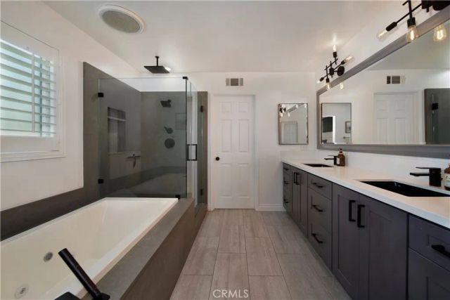 125 Nantucket Lane, Aliso Viejo, CA 92656