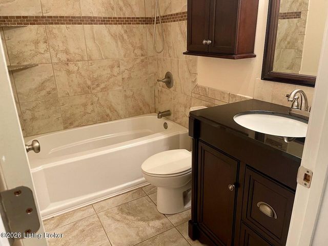 9019 Brandywyne Dr, Louisville, KY 40291