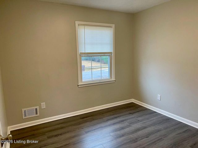 9019 Brandywyne Dr, Louisville, KY 40291