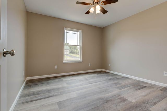 105 Mohican Trail, Jeffersonville, KY 40337