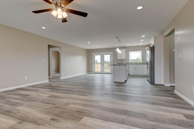 105 Mohican Trail, Jeffersonville, KY 40337