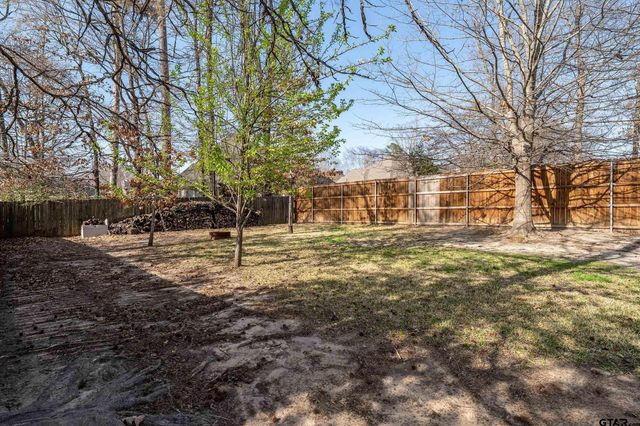 6443 Rochester Way, Tyler, TX 75703