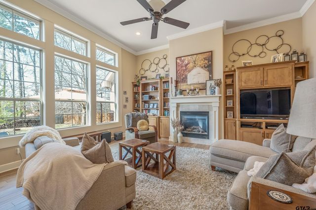 6443 Rochester Way, Tyler, TX 75703