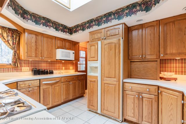 1805 Boynton Drive, Lansing, MI 48917